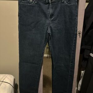 Women's Straight-Leg Jeans in Dark Blue